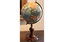 Großer Globus Vaugondy 1745